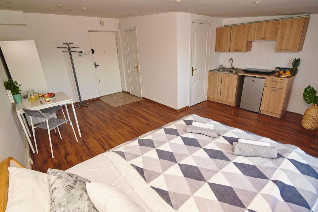 Regem Apartments Warynskiego 华沙 外观 照片