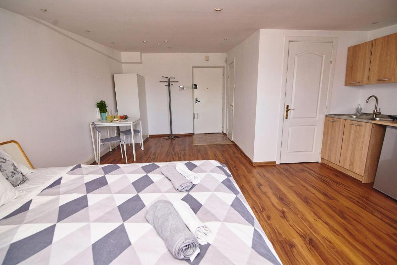 Regem Apartments Warynskiego 华沙 外观 照片